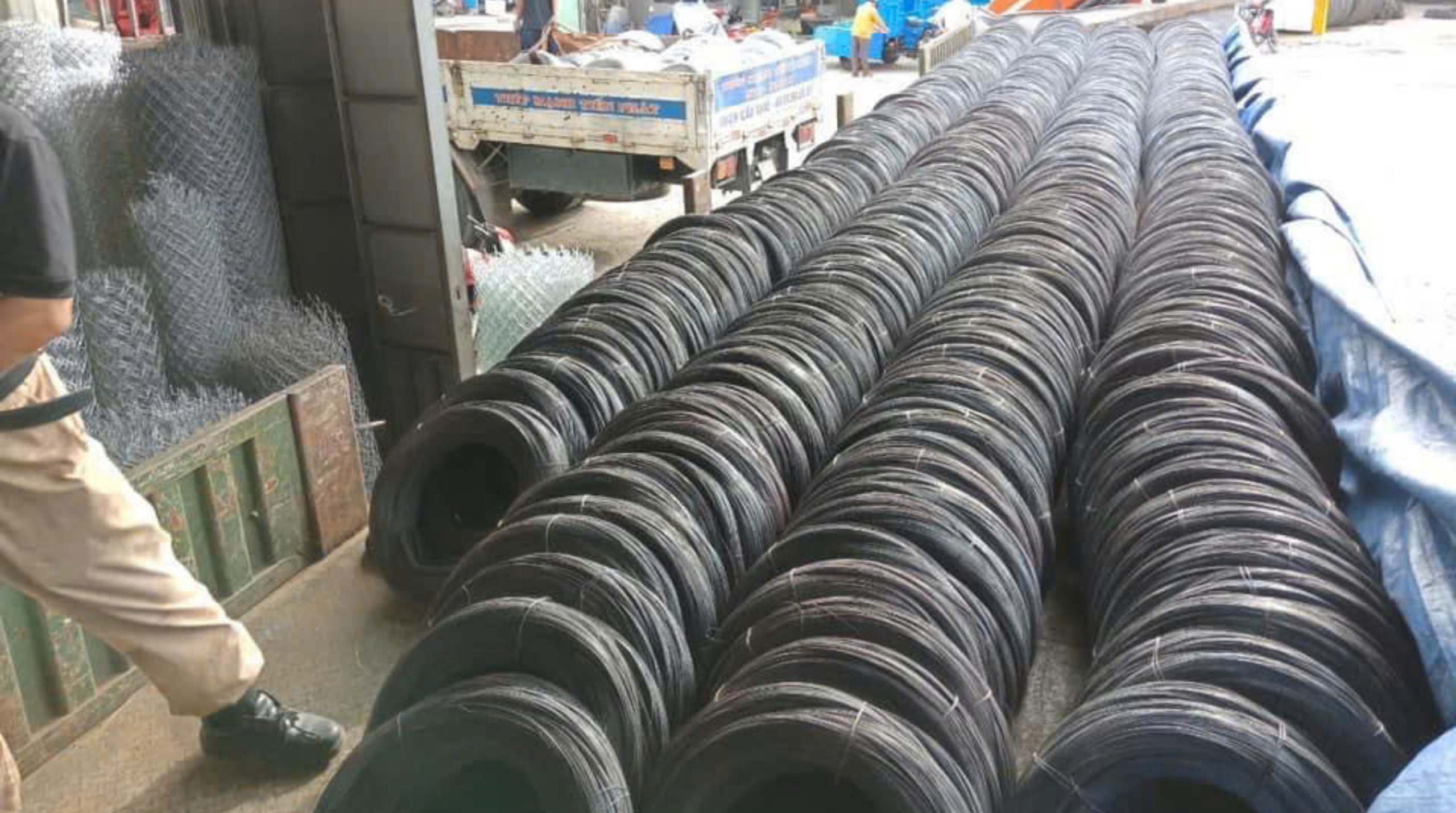 Mua Kẽm 1mm Đen Mềm Giá Tốt Nhất Ở Đâu? Xem Bảng Giá Tại Xưởng