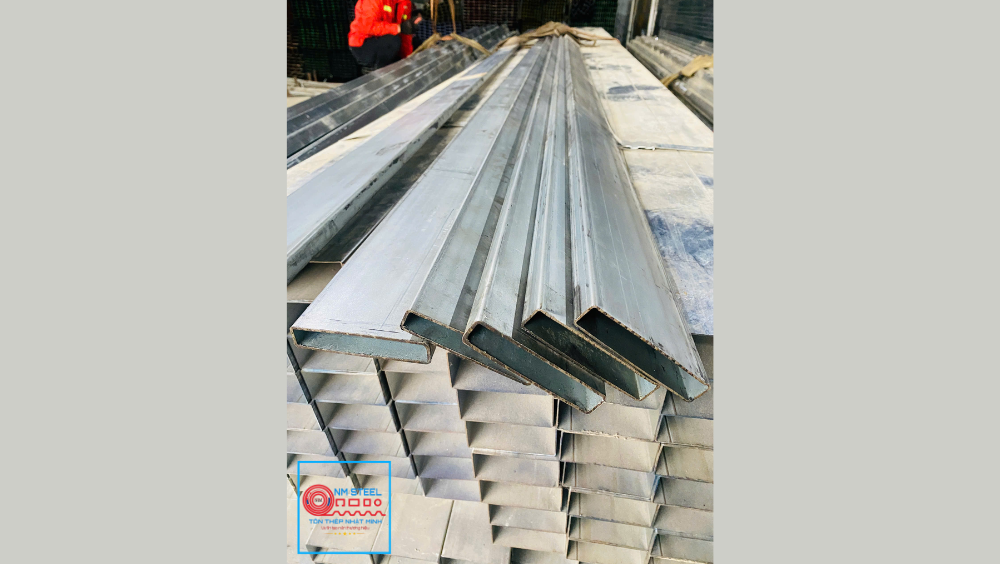 Giá Sắt Thép Hộp 20x100 Hôm Nay | Mua Ở Đâu Rẻ, Giao Tận Nơi? 4 Giá Sắt Thép Hộp 20x100 Hôm Nay | Mua Ở Đâu Rẻ, Giao Tận Nơi?
