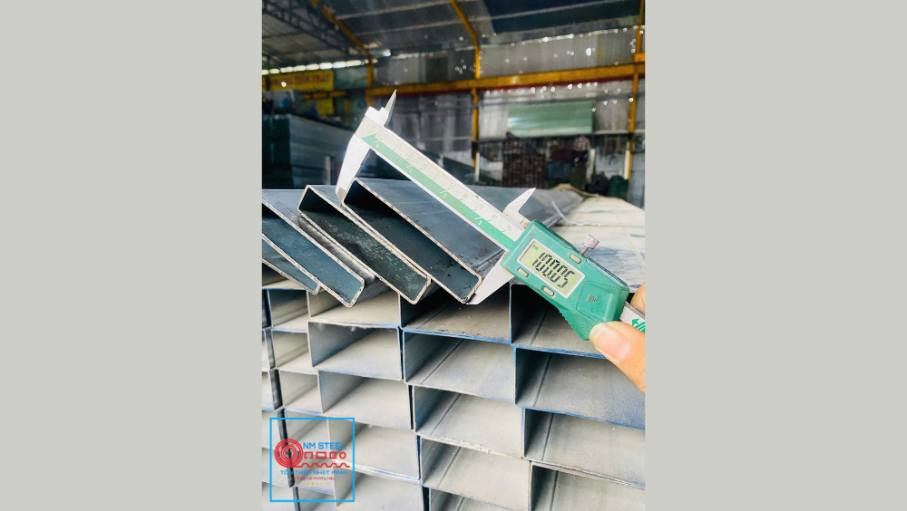 Giá Sắt Thép Hộp 20x100 Hôm Nay | Mua Ở Đâu Rẻ, Giao Tận Nơi? 2 Giá Sắt Thép Hộp 20x100 Hôm Nay | Mua Ở Đâu Rẻ, Giao Tận Nơi?