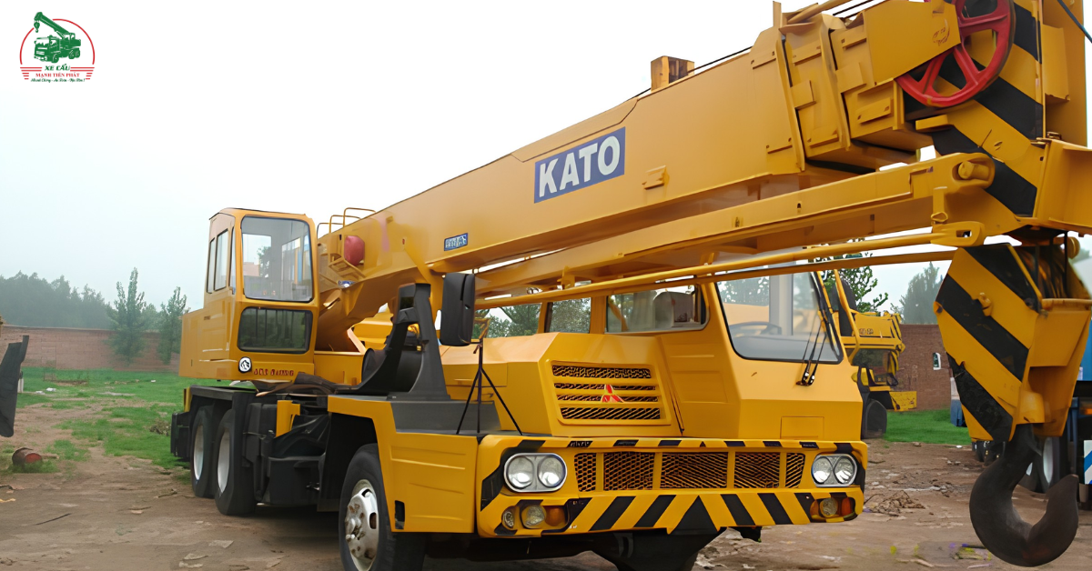 Cho Thuê Xe Cẩu Kato TPHCM 30 Tấn Chuyên Nghiệp 1 Cho Thuê Xe Cẩu Kato TPHCM 30 Tấn Chuyên Nghiệp