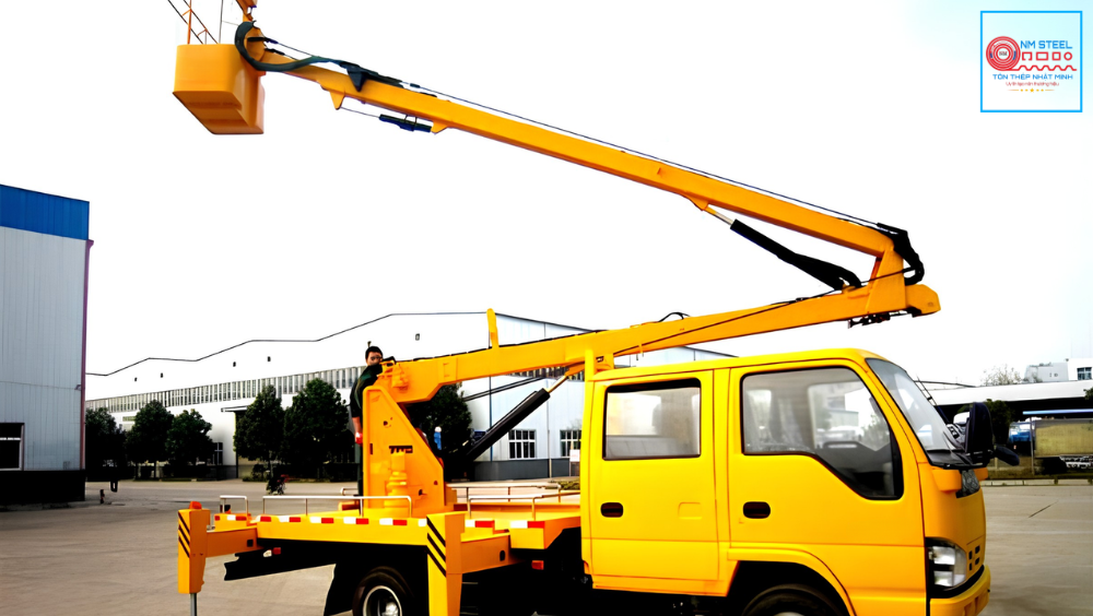 Xe Cẩu Nâng Người Cũ: Bảng Báo Giá & Địa Chỉ Cung Cấp Giá Gốc
