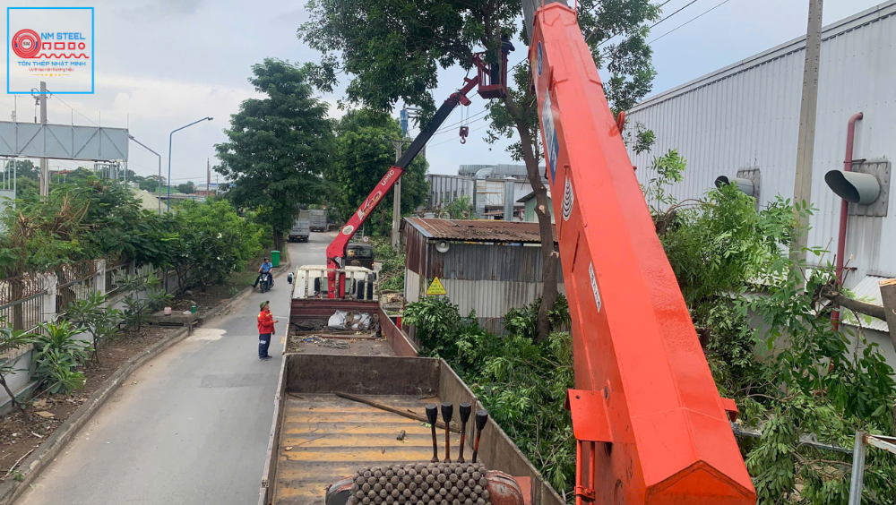 Báo Giá Thuê Xe Nâng Người Cắt Tỉa Cây Tại Tây Ninh 1 Báo Giá Thuê Xe Nâng Người Cắt Tỉa Cây Tại Tây Ninh